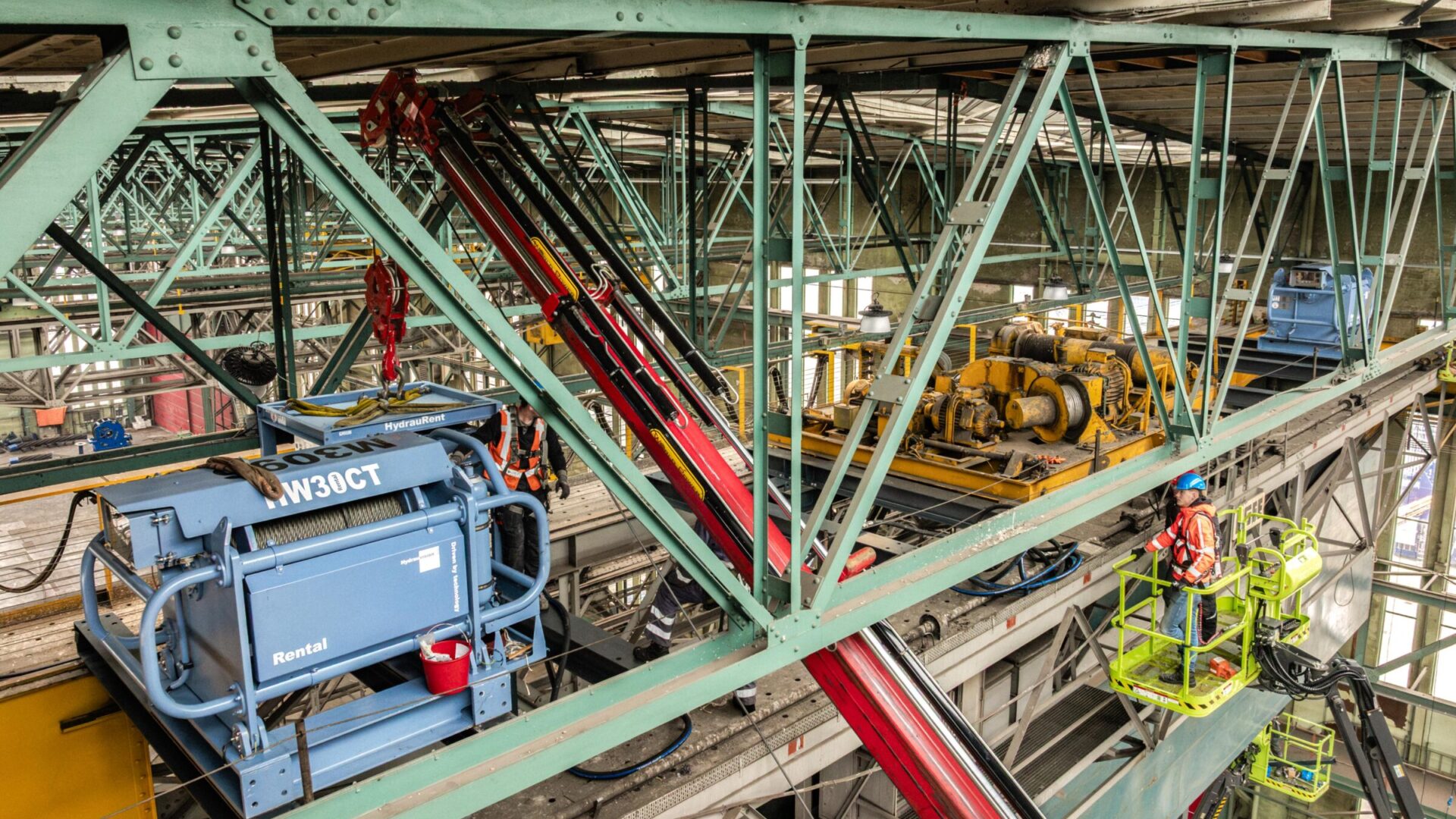 Hydrauvision Rental winches and powerpacks