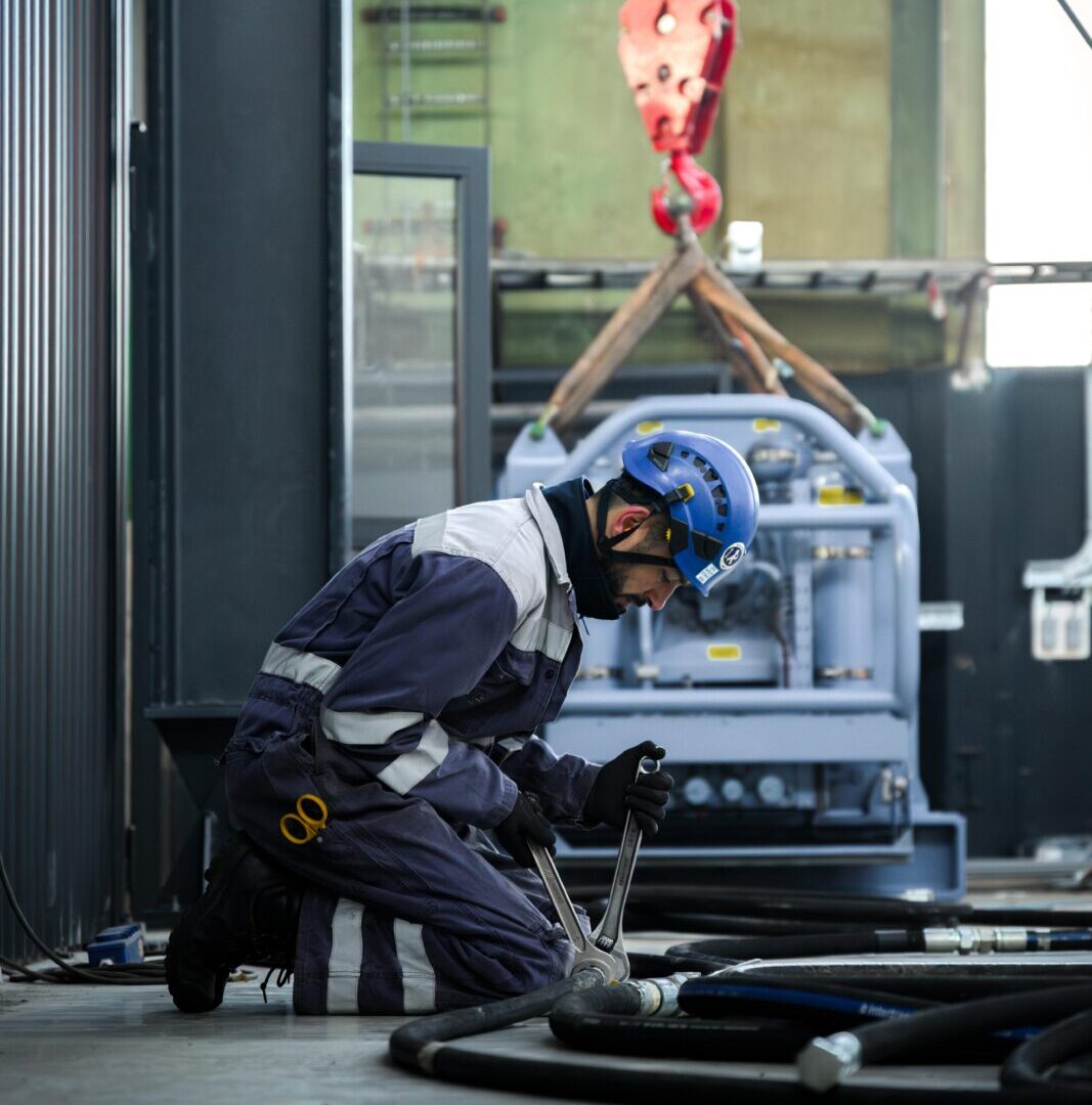 Hydrauvision Rental hydraulic winches and powerpacks