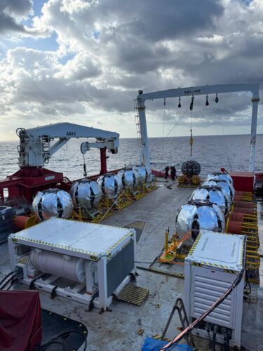Advanced Heave Compensation System for Deep-Sea Research 3