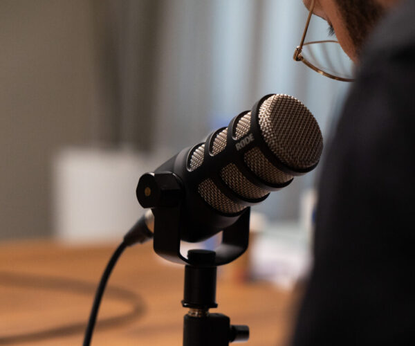 Podcast - Kracht in beweging - microfoon